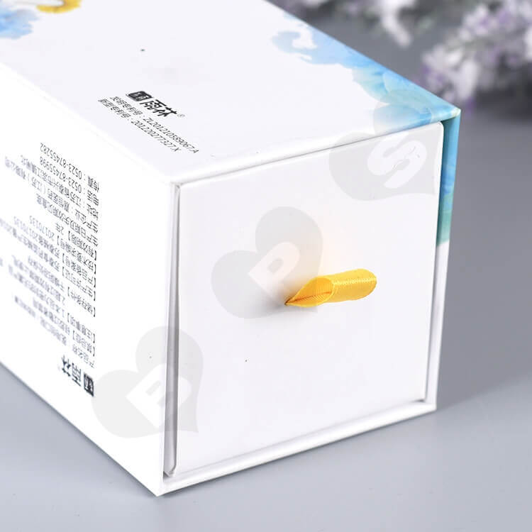 Color Printed Rigid Gift Box For Medical Band-Aid side view three