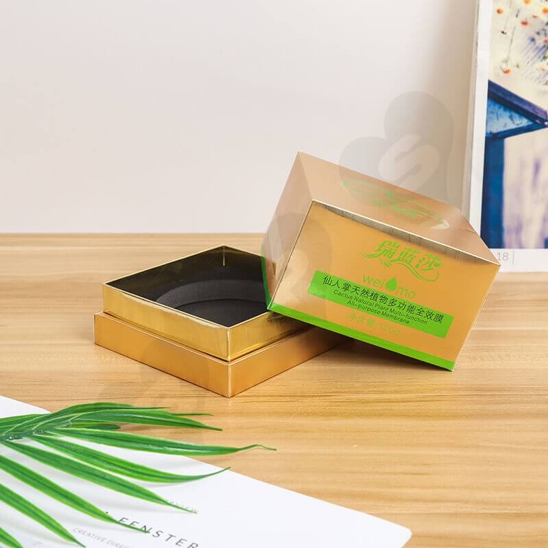 Gold Rigid Shoulder Gift Box For Brightening Mask side view one