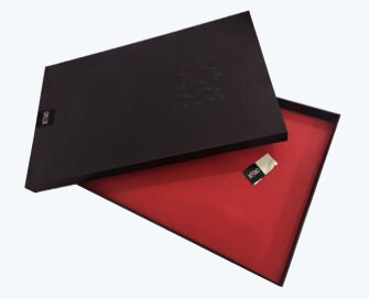 Spot UV printed rigid cardboard gift box